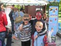 <p>Facepainting</p>