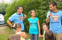 <p> Shake it up</p>