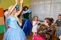 <p> Парти с Елза и Анна</p>